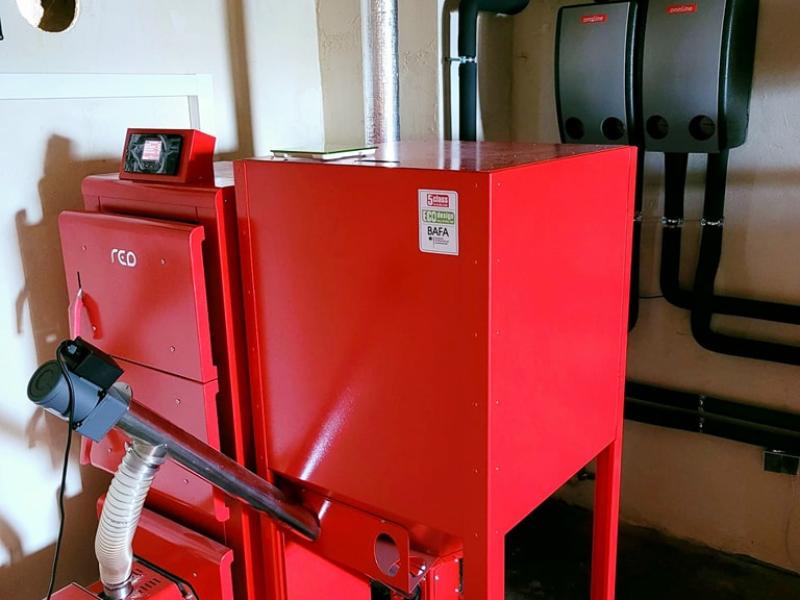Instalacja ogrzewania podłogowego z pompą ciepła – TLT Serwis